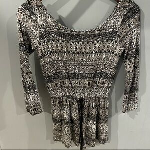 Cheryl kids long sleeve shorts romper L